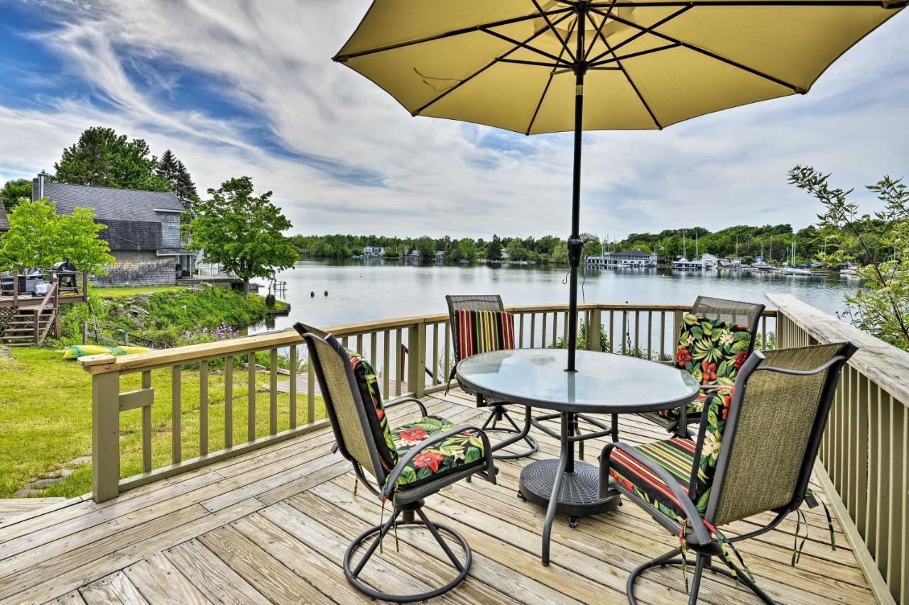 Family Cottage On Chaumont Bay, Walk To Downtown Exterior foto