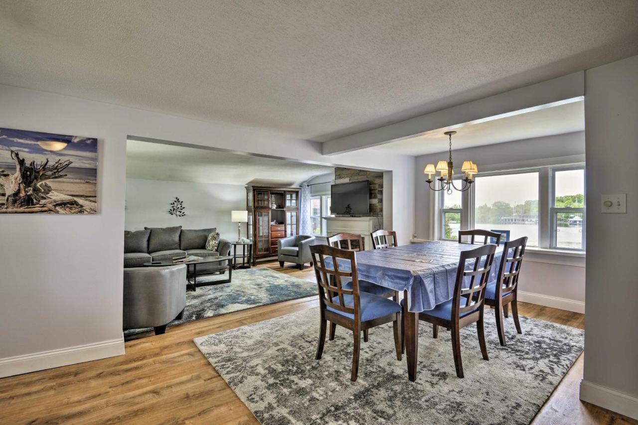 Family Cottage On Chaumont Bay, Walk To Downtown Exterior foto
