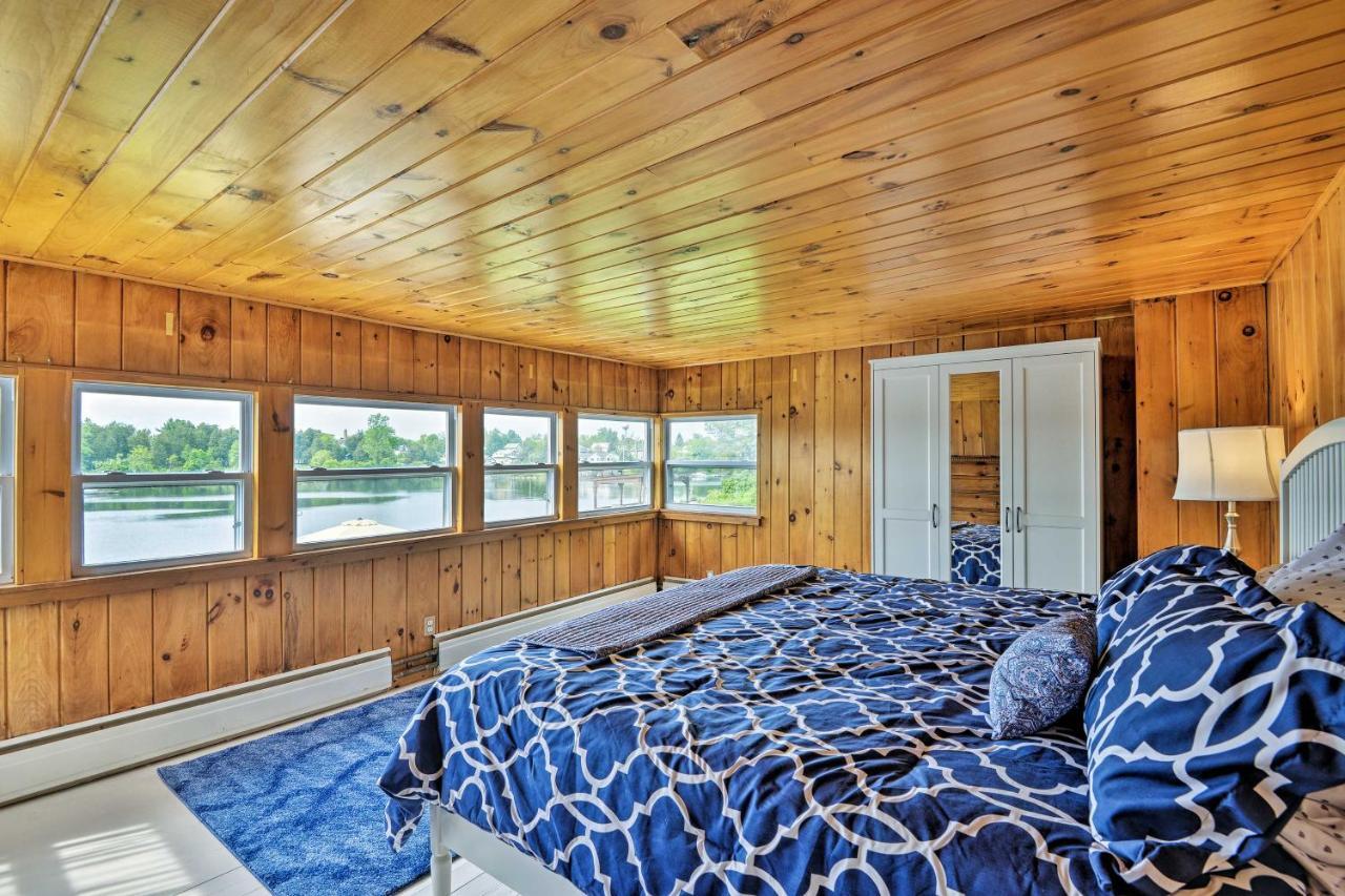 Family Cottage On Chaumont Bay, Walk To Downtown Exterior foto