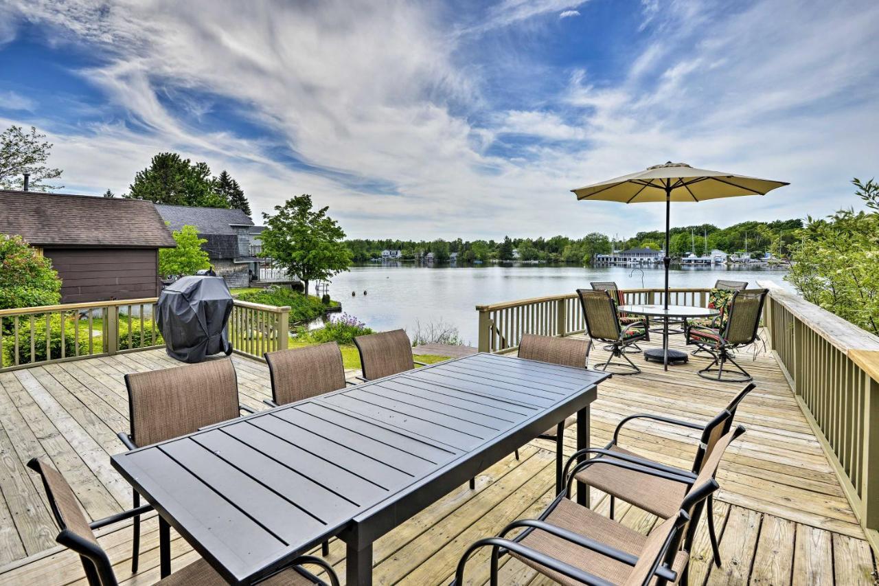 Family Cottage On Chaumont Bay, Walk To Downtown Exterior foto